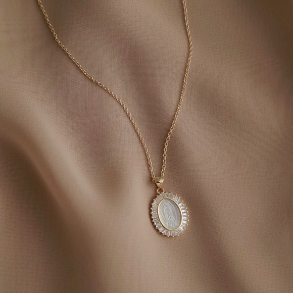 SoldOut11thStreet - Picture 2 of 8